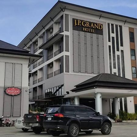 J.P.Grand Hotel 达叻府 外观 照片