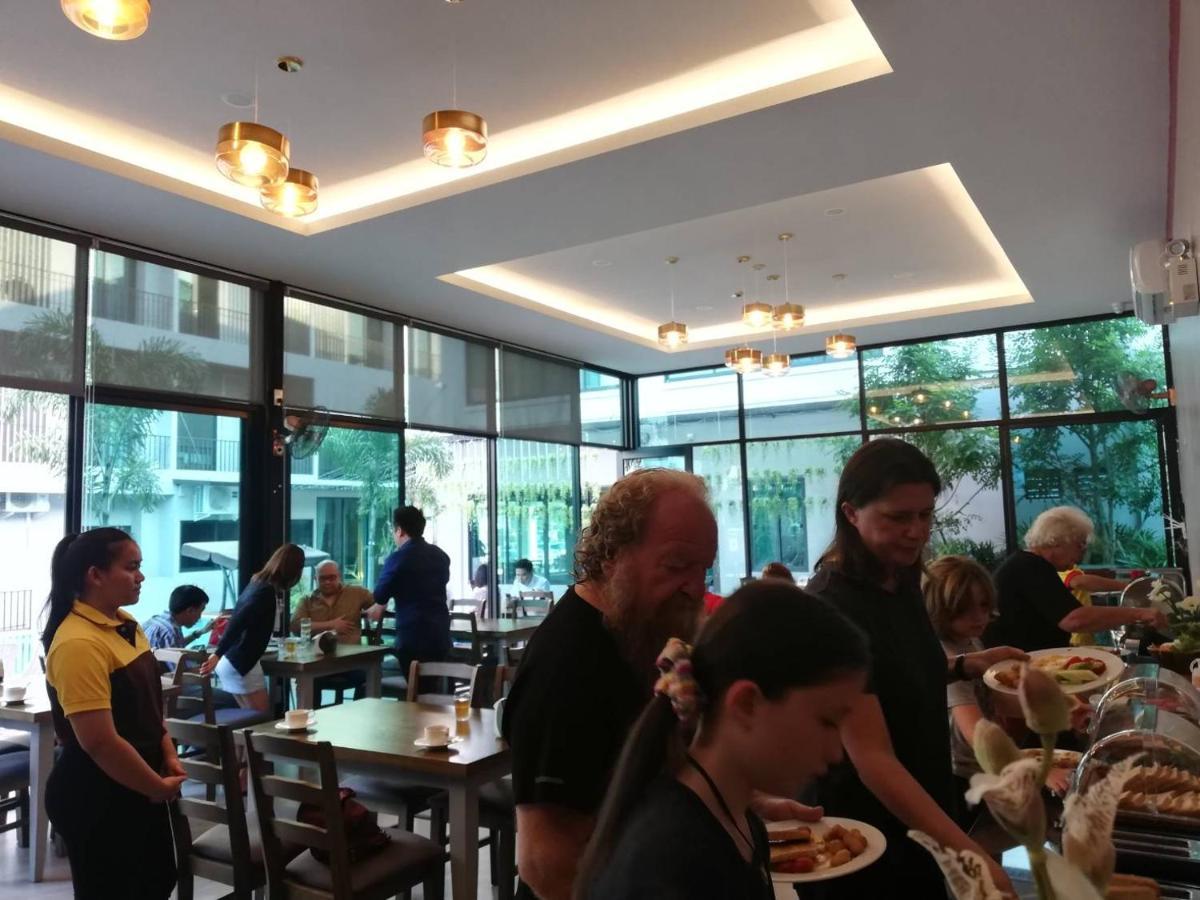 J.P.Grand Hotel 达叻府 外观 照片