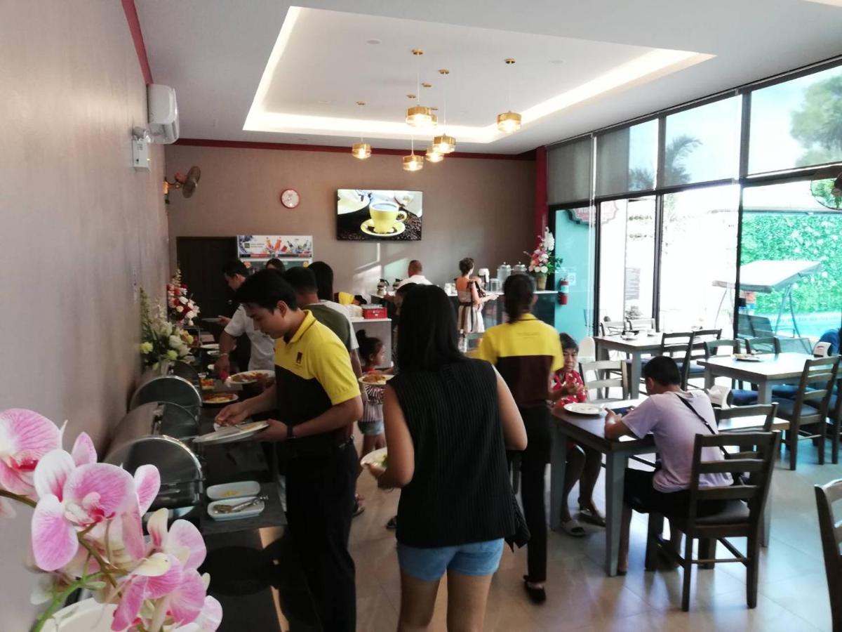 J.P.Grand Hotel 达叻府 外观 照片