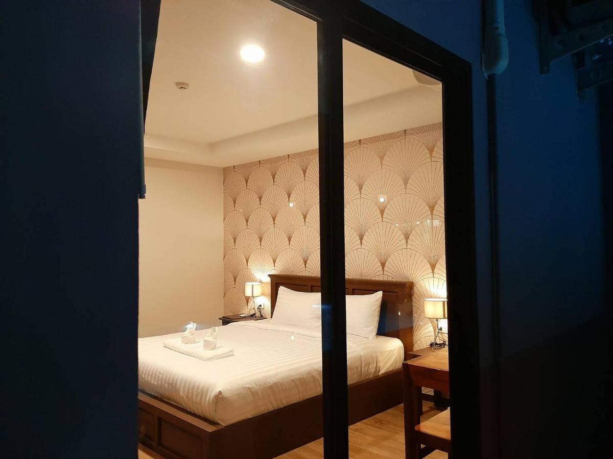 J.P.Grand Hotel 达叻府 外观 照片
